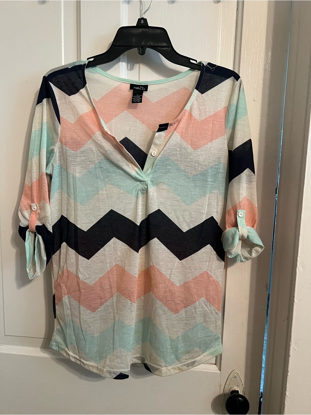 Rue21 Chevron Henley Top in Mint, Coral & Navy